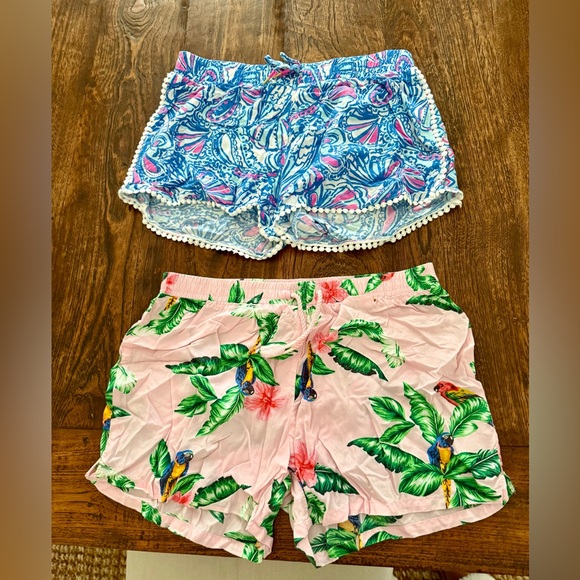 Lilly Pulitzer Blue and Pink Paisley Shorts pink beach shorts bundle - Picture 1 of 3